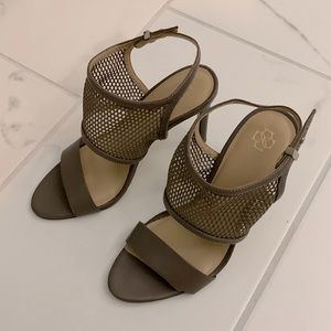 Ann Taylor Mesh Detail Heels Sz9